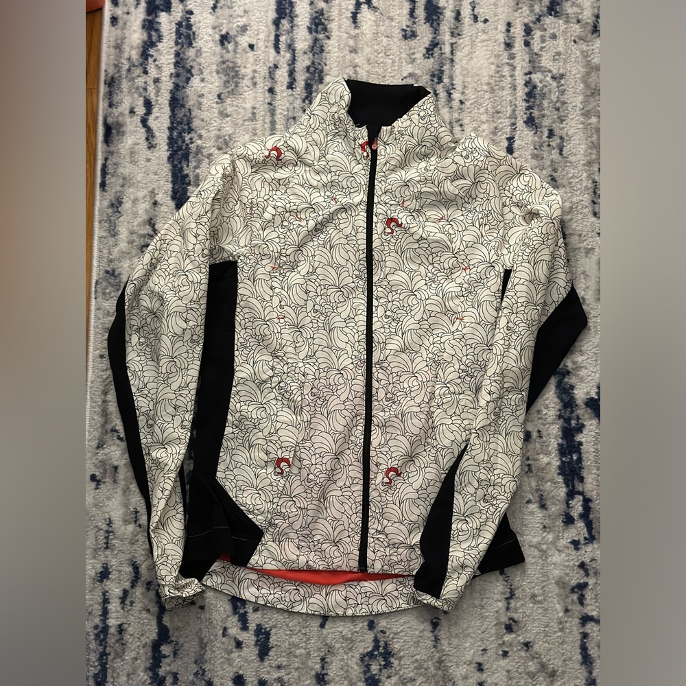 Lululemon Run Dash Windbreaker